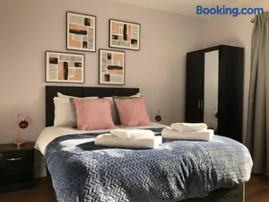 Image of Coventry Modern House, Private Parking, A45 A46, Sleeps 6, by EMPOWER HOMES