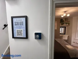 Image of 3 bedroom-Contractors-Professionals