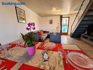 Image of Gîte familial avec piscine partagée, terrasse et WiFi - FR-1-591-635
