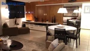 Image of Apartamento com 3 Suites em Bairro nobre, próximo ao Centro de Eventos do Ceara