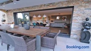 Image of Les Geais - Marevalande