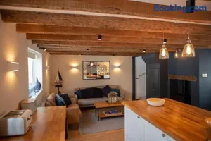 Image of St Margaret's Steps Luxury apartment sleeps 8