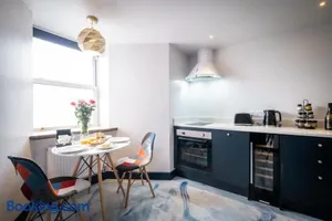 Image of Brand New Apartment Central Location Hot Tub