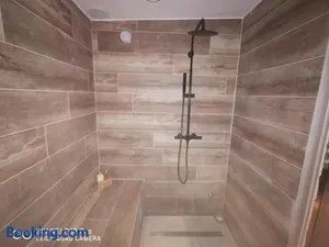 Image of Suite romantique Le temps d'un Instant Loveroom Hammam jacuzzi piscine