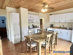 Image of Large 4BR House Downtown Bar Harbor! [Eden Garden]