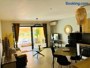 Image of Appartement moderne à Ajaccio de 45 m² avec terrasse vue mer