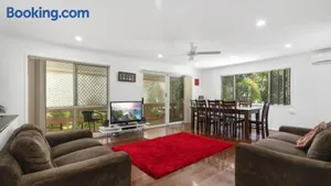 Image of Family Friendly House With Pool & Aircon