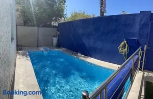 Image of Appart Piscine Privée 80M2 7mn vélodrome et Métro