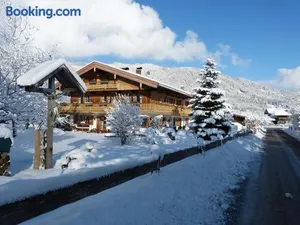 Image of Gästehaus Becher, Kreuth-Point