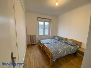 Image of Appartement T4 Cité Cardaillac, Parking Privé, Wifi