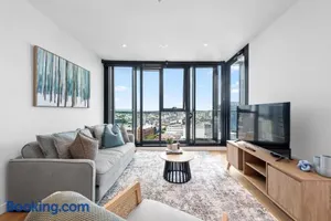 Image of Stylish Valley Apt with Pool, Huge Gym and Study Desk!