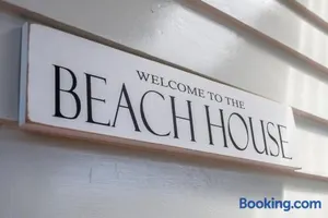 Image of Valetta - BYO Linen