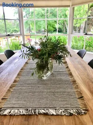 Image of Seppeltsfield Vineyard Retreat - 3 Bedroom Holiday Home