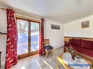 Image of Appartement cosy aux Sybelles, grand extérieur, garage privé, proche pistes, parfait pour familles - FR-1-267-246
