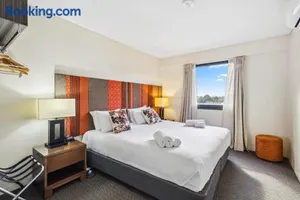 Image of Cozy 2-Bedroom Apartment with City Views