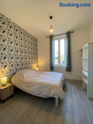Image of Sleep In Paray