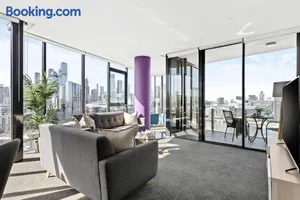 Image of Docklands Harbour View 3BR with Free Parking