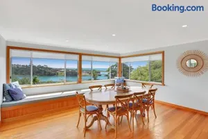 Image of The BEST Scamander Beach House!