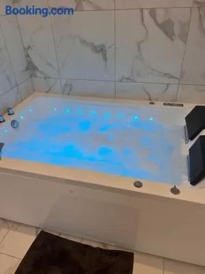 Image of Love Room Suite Jacuzzi