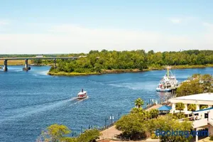 Image of Water Street Retreat 08