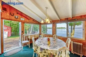 Image of Pearl Bay Holiday