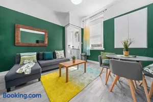 Image of Central Kirkintilloch 2 Bed App