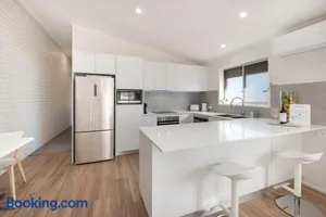 Image of Modern & Convenient Apartment