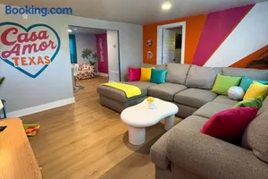 Image of Casa Amor Texas A Vibrant Villa near BS&W with King Bed