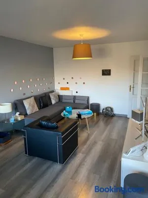 Image of Tichnich Appartement - 2 bedrooms - 1 min away from train station