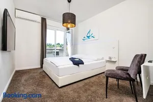 Image of Hotel Velden - 24 Checkin Zimmer im Zentrum