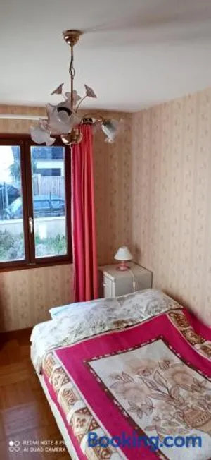 Image of Etablissement commun avec chambre privé tranquille avec jardin a 10 min a pied de la gare de Fleury-les-Aubrais et 2 min d Orléans