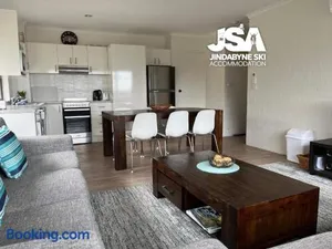 Image of Alpine Mountain View 41
