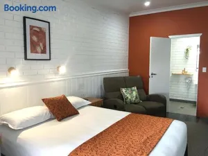 Image of Gin Gin Village Motor Inn Motel QLD