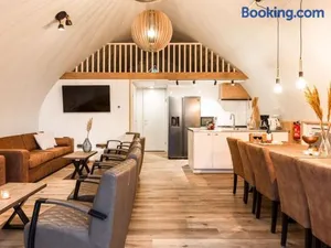 Image of Beautiful group accommodation at nature reserve