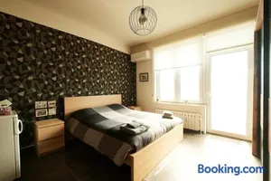 Image of 2 Chambres-balcon-salle de bain