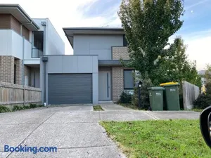 Image of 3Beds-Whole House-Ramez Street-MERNDA