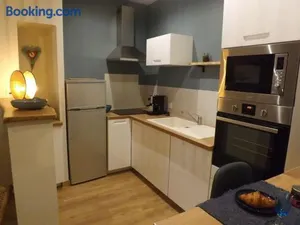 Image of Appartement chaleureux, vue sur la Maison Adam