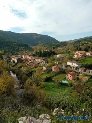 Image of Les volets bleus