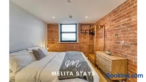 Image of Modern 1 bedroom apartment