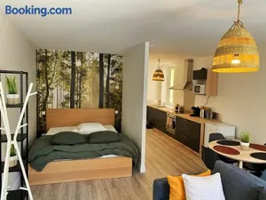 Image of LE NATUREL