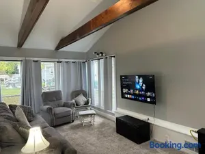 Image of Ottawa Family Nest