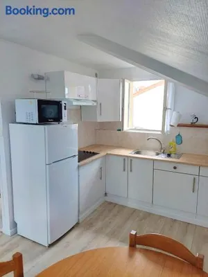Image of Appartement confortable à Rosny-sous-Bois, 38m² + Vue sur la ville