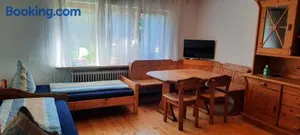 Image of helle Souterrainwohnung nähe Flughafen, Landshut und München 1 bis 5 Personen