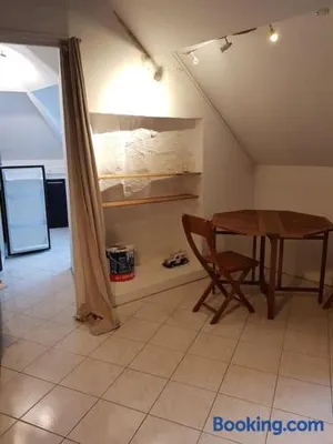 Image of T2 à 9 mins du château 4pers