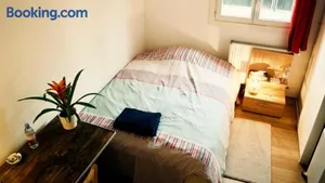 Image of Chbre 2 pers, sdb privée, repas et Taxi CDG Extra
