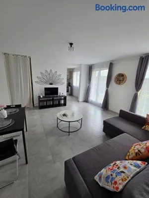 Image of Cosy cocon au cœur de L'Isle - Centre ville