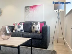 Image of Peak at Fleet Heights Apartment Four