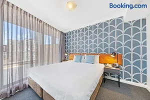 Image of KOZYGURU Sydney CBD Lovely 2 Bedroom APT with Amazing City View NHA653