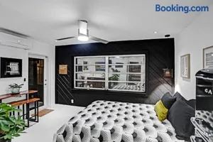 Image of Stylish Luxury Tropical Junior Suite