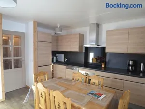 Image of Appartement lumineux 6 pers, ski aux pieds, balcon sud-ouest, Les Menuires, 3 flocons "Argent" - FR-1-452-6